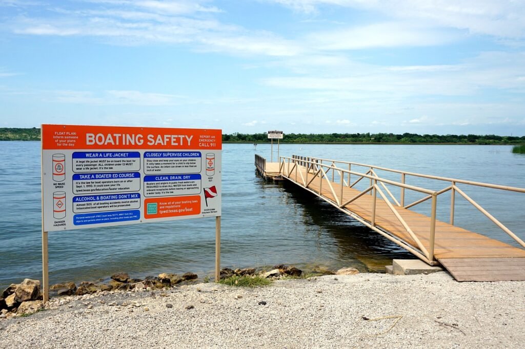 10 Essential Tips for Safe Boating: Keeping Your Adventure Secure